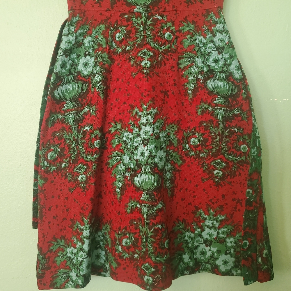 Vintage 60s Floral Toile Urn Garden Tapestry Linen Dress in Red & Green Sheath S - Picture 5 of 14